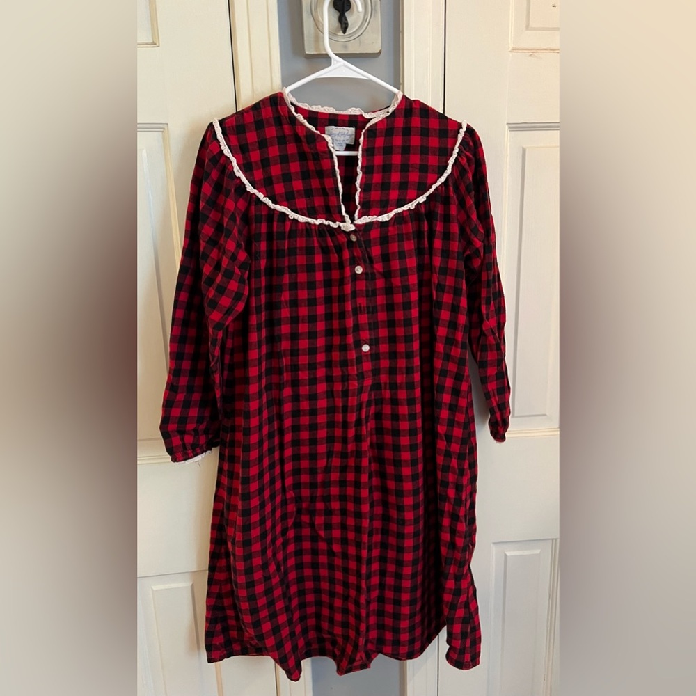 Lanz of Salzburg Red & Black Plaid Nightgown